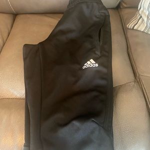 Women’s ADIDAS climacool joggers. Size XS.